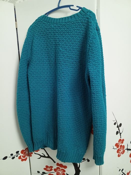 Тепла в'язана кофта (светр)