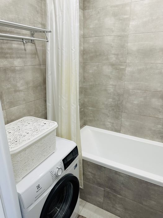 Квартира на АМСТОРЕ ВИП- посуточно/ почасово только после ремонта