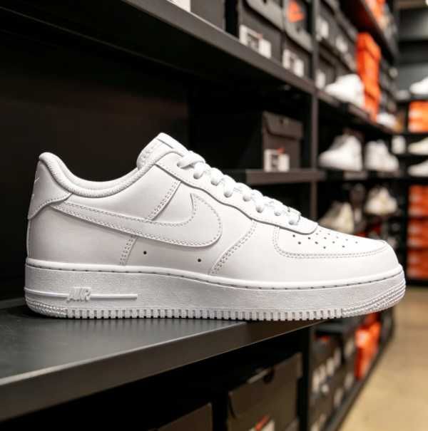 Nike Air Force 1 Low '07 Białe unisexowe niskie trampki rozmiar.43