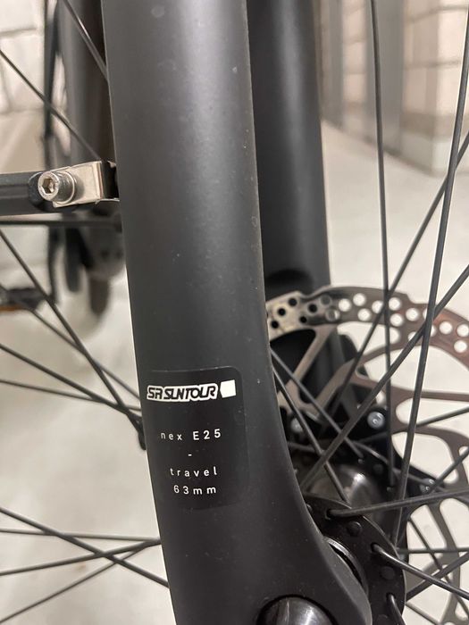 Rower elektryczny Winora Tria 9 Wave i500Wh 9-B Alivio 22 (Black Mat)