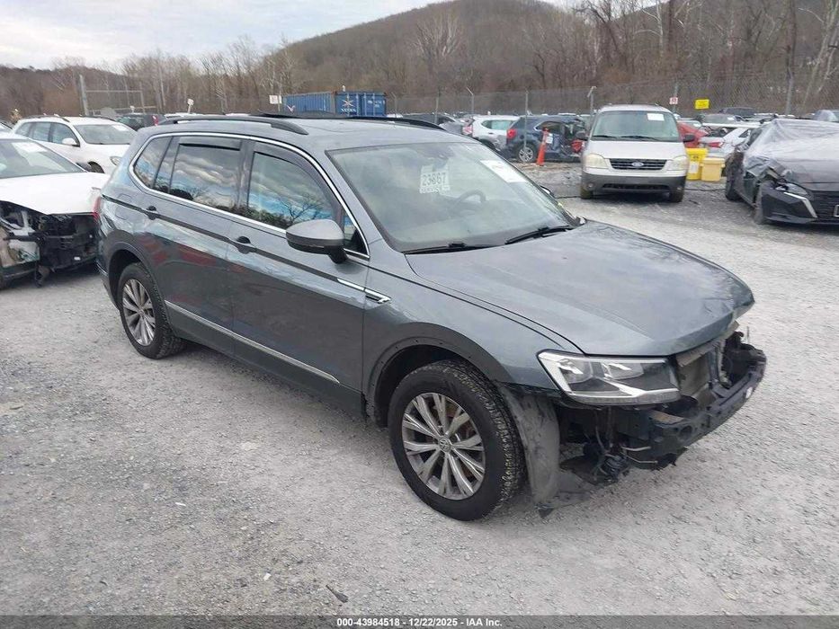 VOLKSWAGEN Tiguan SE, 2017