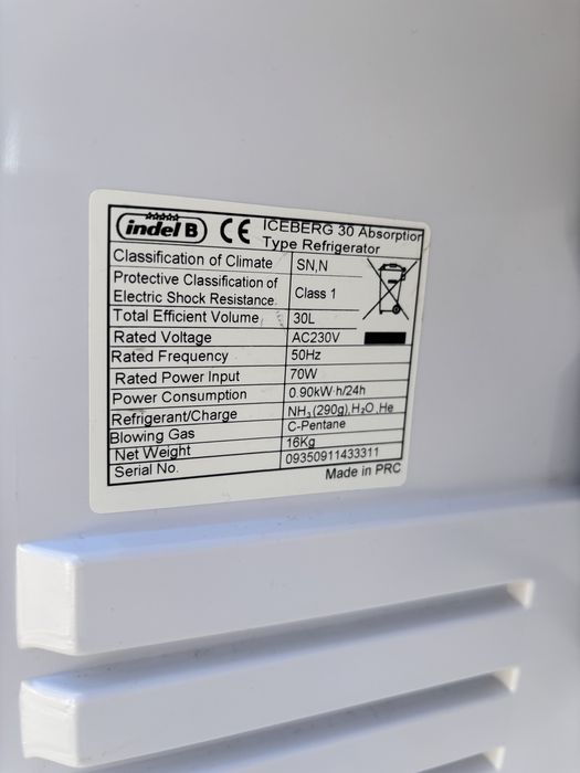 Minibar / Frigorífico Pequeno Indel B Iceberg 30  (30L)