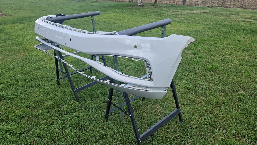 Zderzak przedni VW Passat b8 Lift