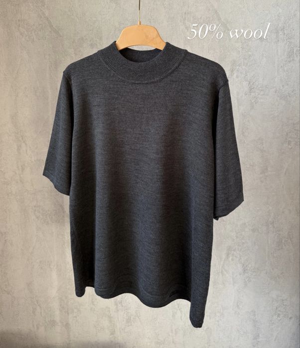 Вовняний светр з коротким рукавом cos стиль