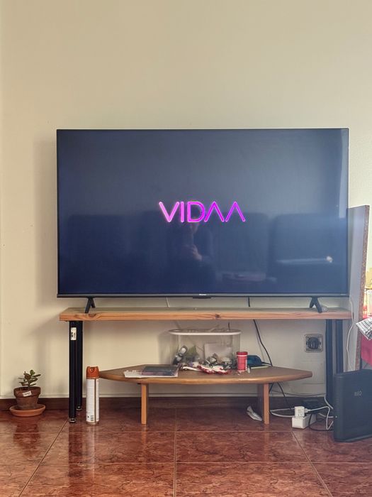 Hisense 55” smart tv like new