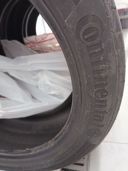 225 45 R18 шини літо