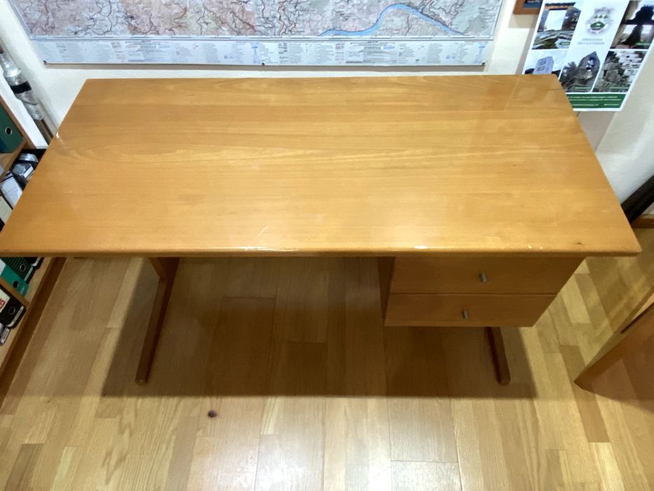 Mesa Escritório - Look Minimalista - NEGOCIÁVEL
