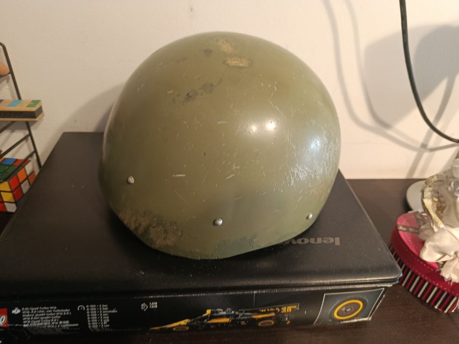 Rzadki hełm PC-99 spadochroniarzy jugosłowiańskich