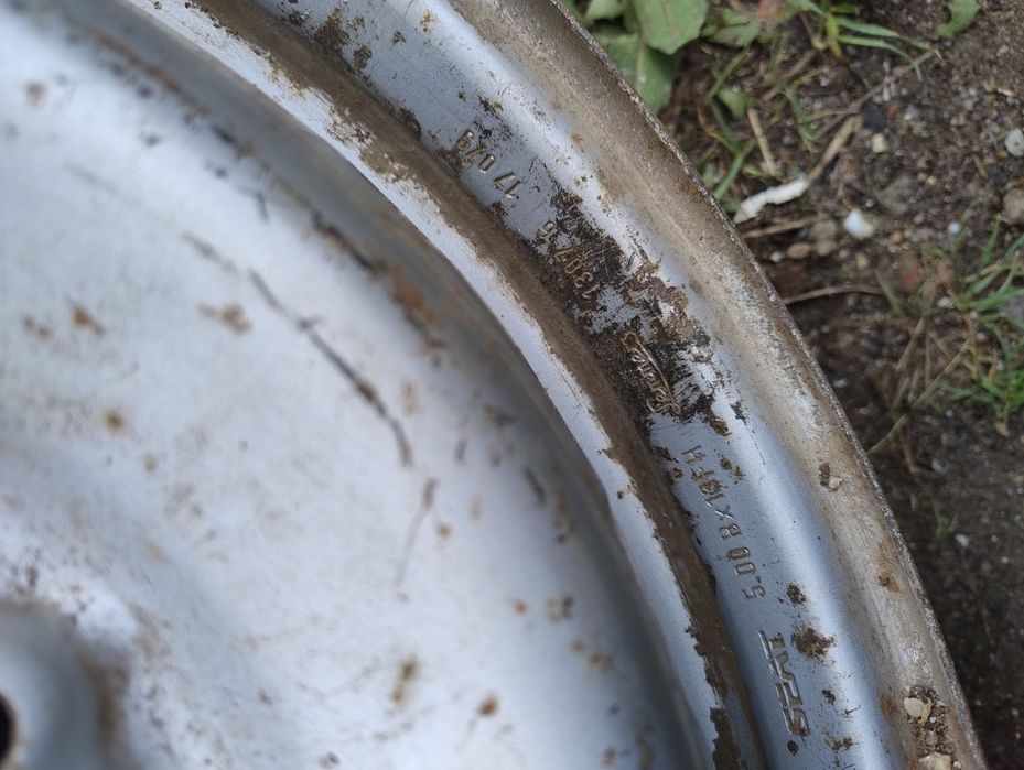 Диски ET45  стальные стальні 4*98 R13 Ваз Seat Fiat Lancia Alfa Romeo