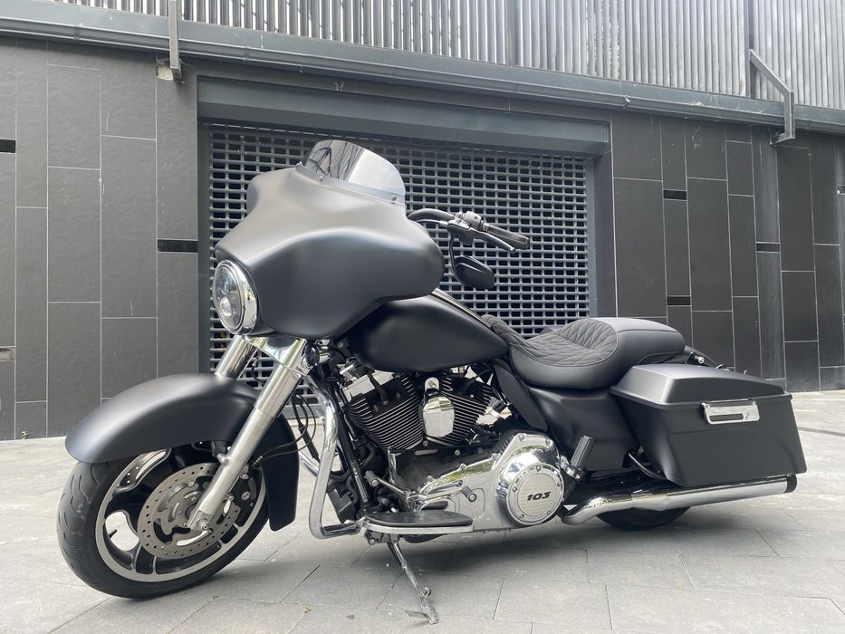 Harley Davidson Street Glide FLHX
