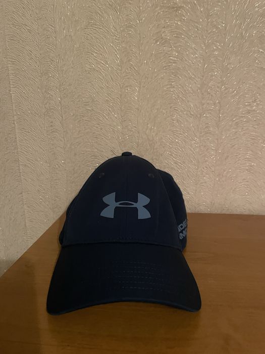 Кепка under armour синя