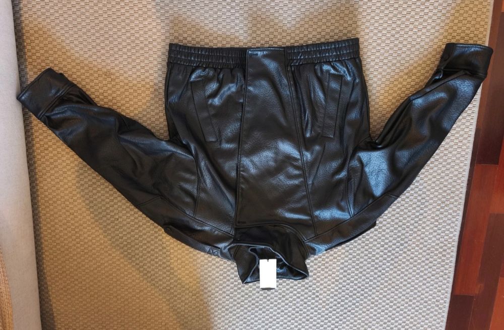 Casaco vital da Zara