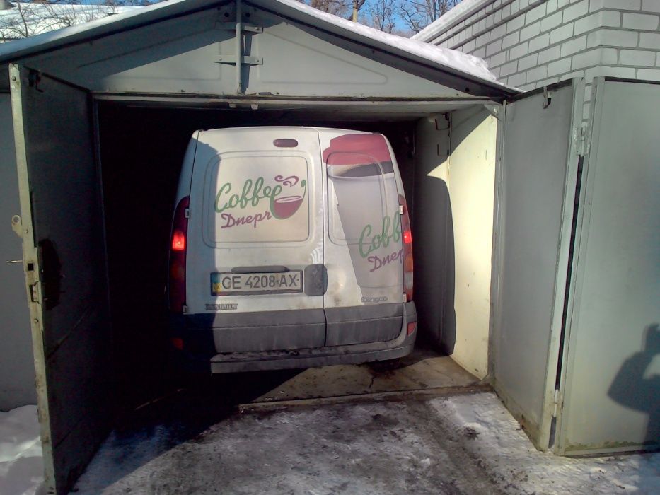 Продам металлический гараж Героев Сталинграда 40 (обмен)