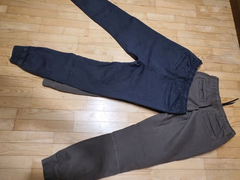 Joggery chłopięce męskie  Bershka XS