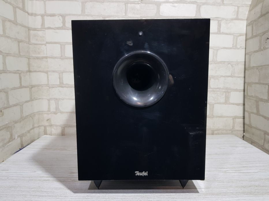 Активний сабвуфер TEUFEL  K 300 SW, потужність 100 Вт, б/у з Німеччини