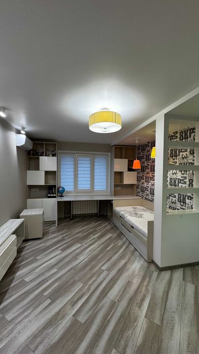 Продам шикарную 3 к.кв в Чугуеве (Авиатор)