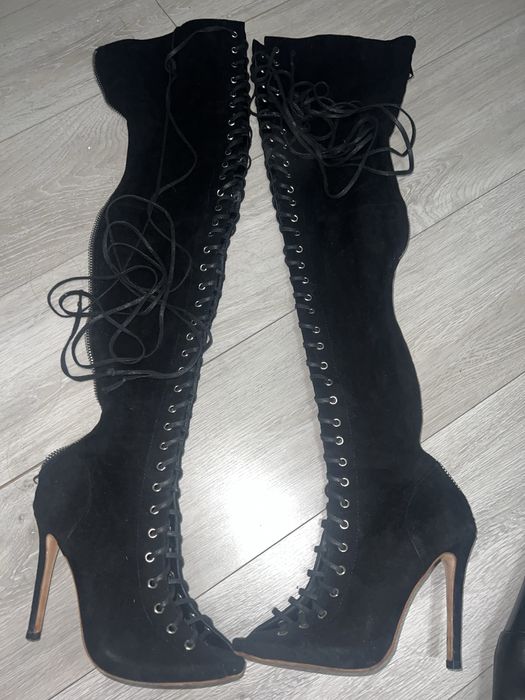 Сапоги на шнуровке