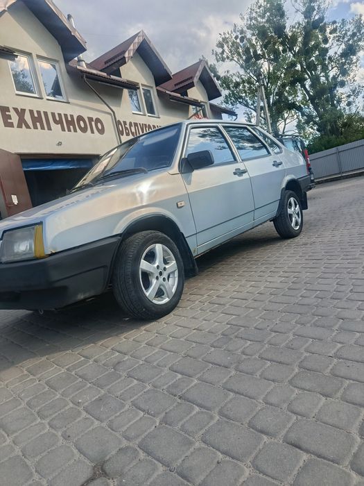 авто  ваз 2199 ідеальний стан
