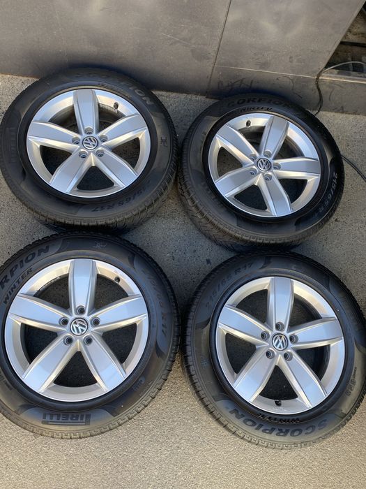 Volkswagen Passat, Golf, R17 5/112 диски.