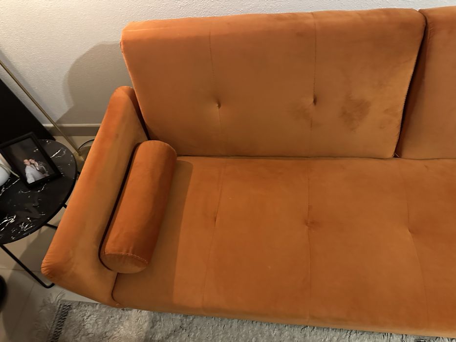 Sofá Cama em Veludo Cor de Laranja