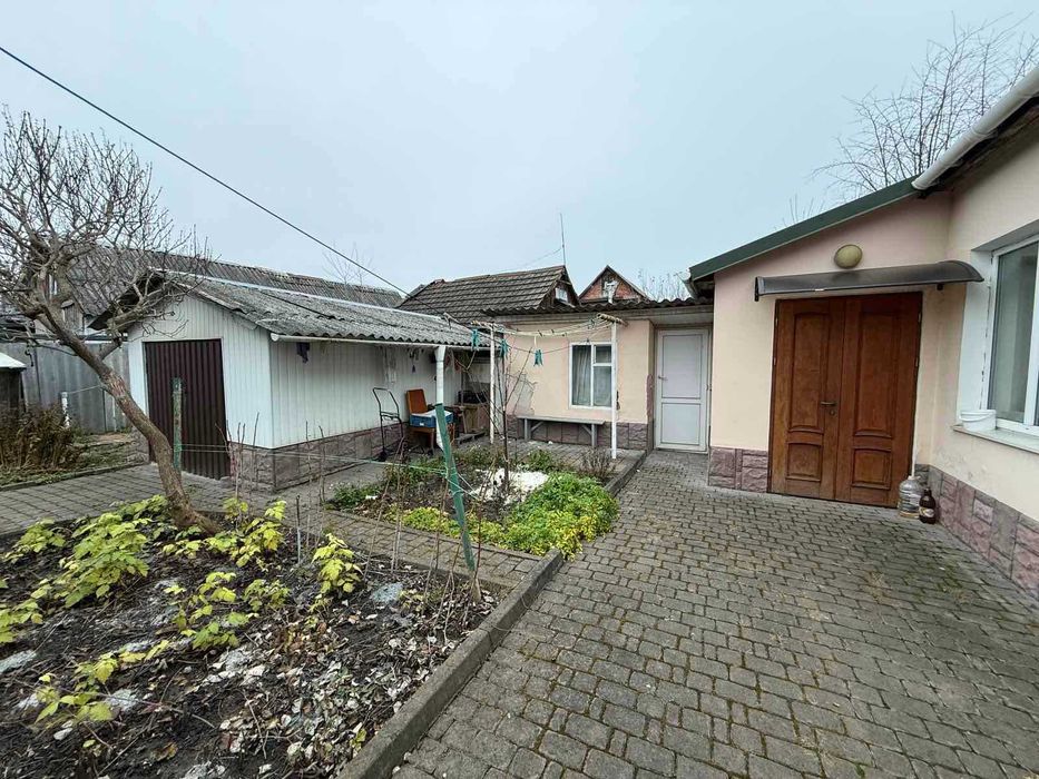 В продажі 4к* будинок, Дубово, Назарія Яремчука,