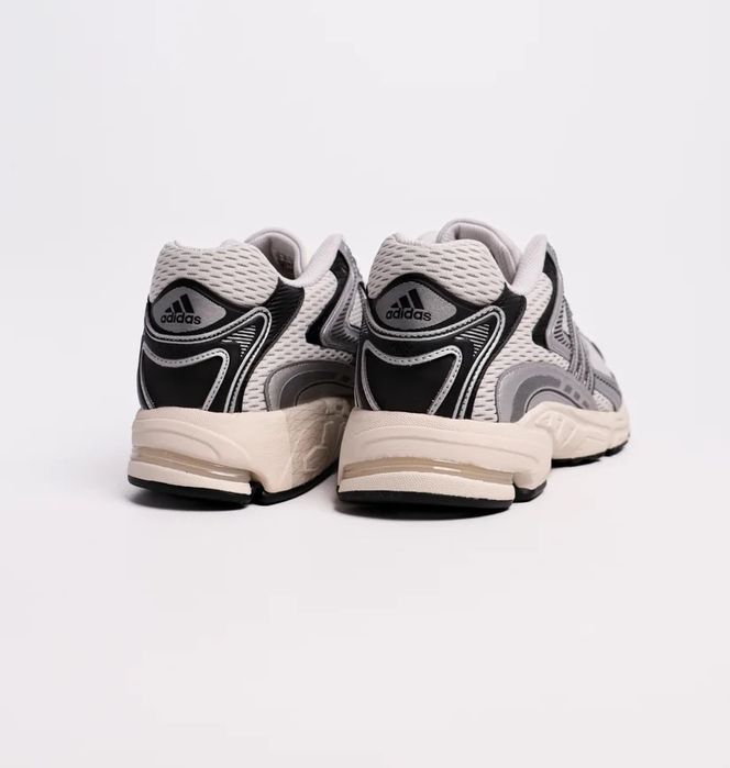 Оригінал  Adidas Response CL Originals IG6226 /27см, 29,5см, 30см/