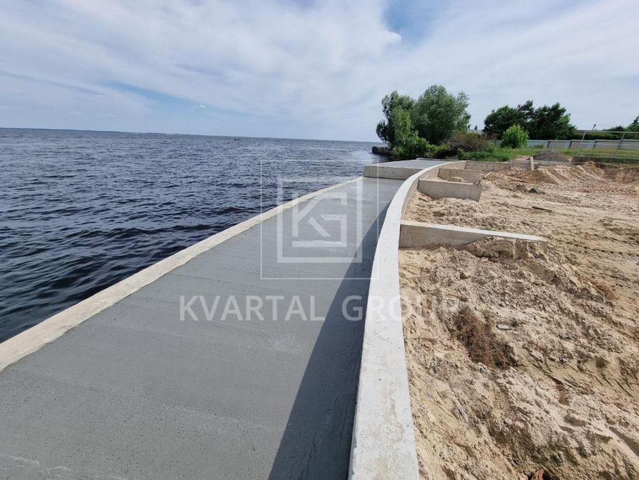 Продаж земельної ділянки перша лінія біля Київського моря