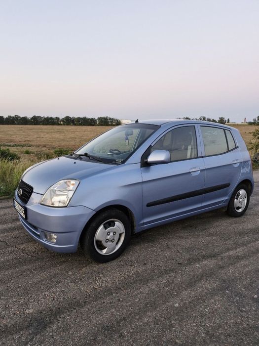 Kia Picanto 2006 • 1.1 бензин • Автомат