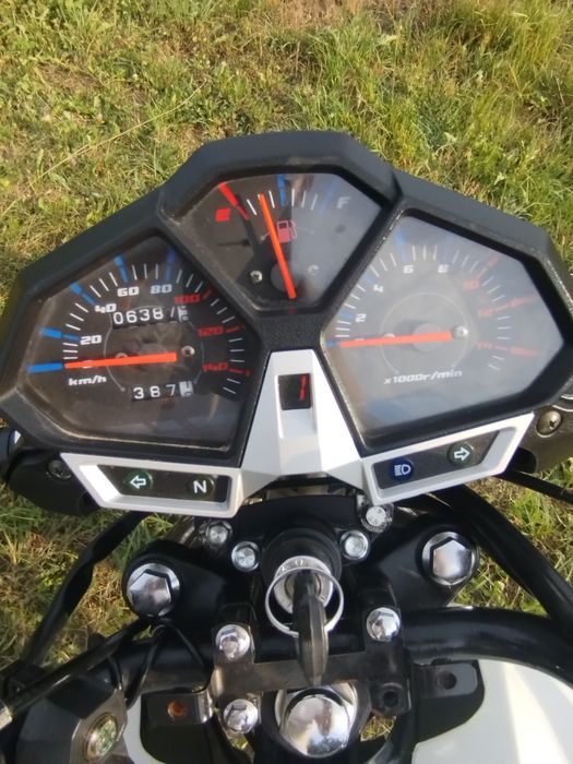 Продам мотоцикл spark sp150 r-12