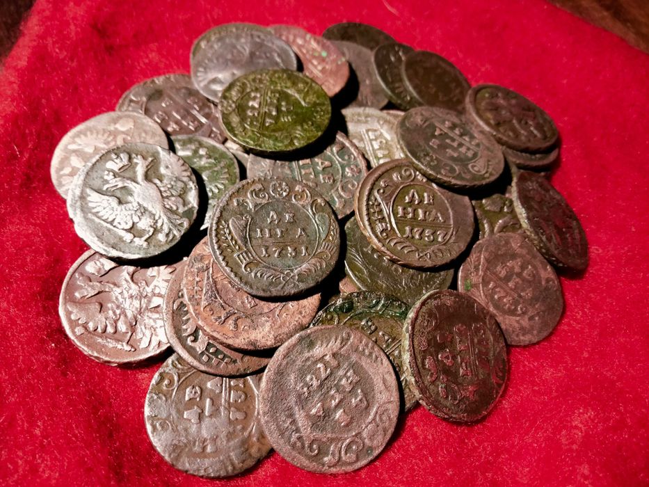 Продам монеты Деньга