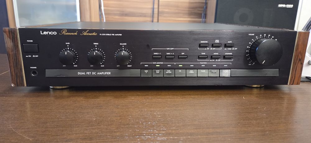 Świetny przedwzmacniacz preamp Lenco PA-3210