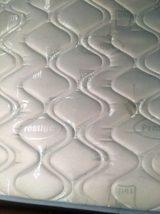 Матрац 160/200 , товщина 16 см, в доброму стані