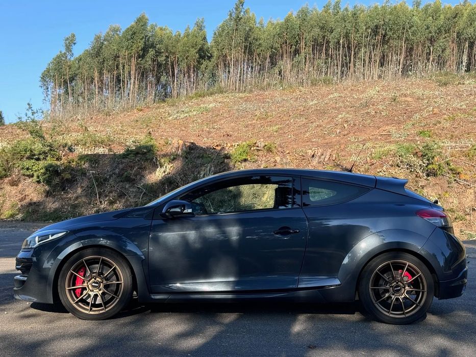 Renault Mégane Coupe TCe 275 R.S. Trophy