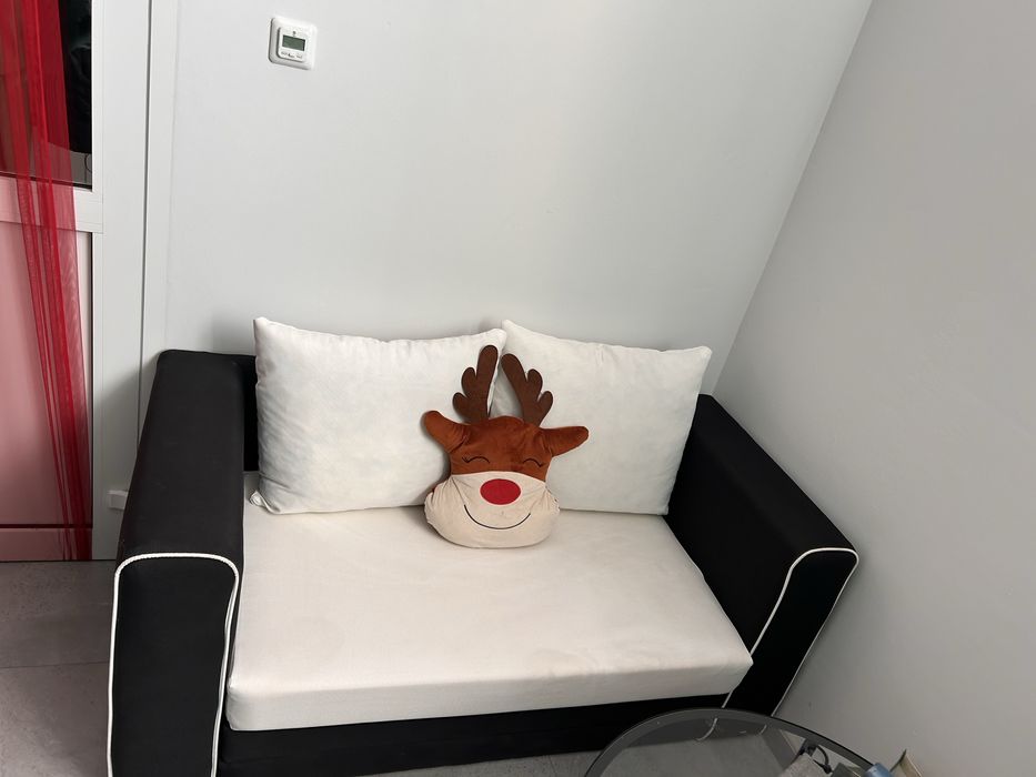 Kanapa czarno biała