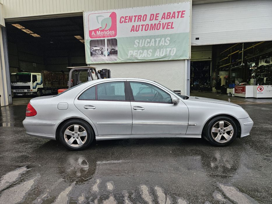 Mercedes-Benz E 320 CDi Avantgarde W211 de 2004 para peças