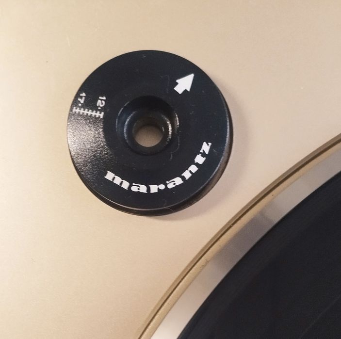 Gira Discos Marantz TT 420