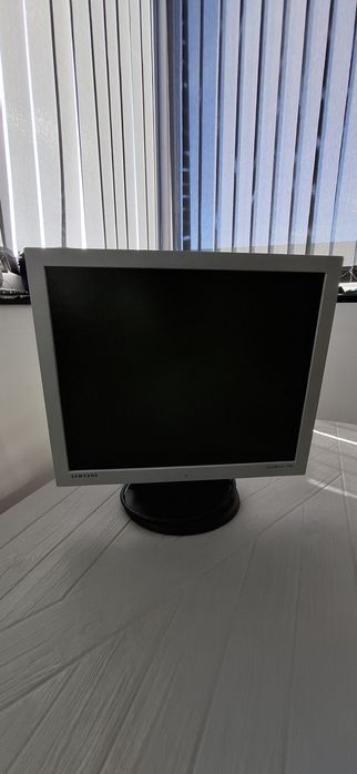 Monitor TFT Philips64584501038466122