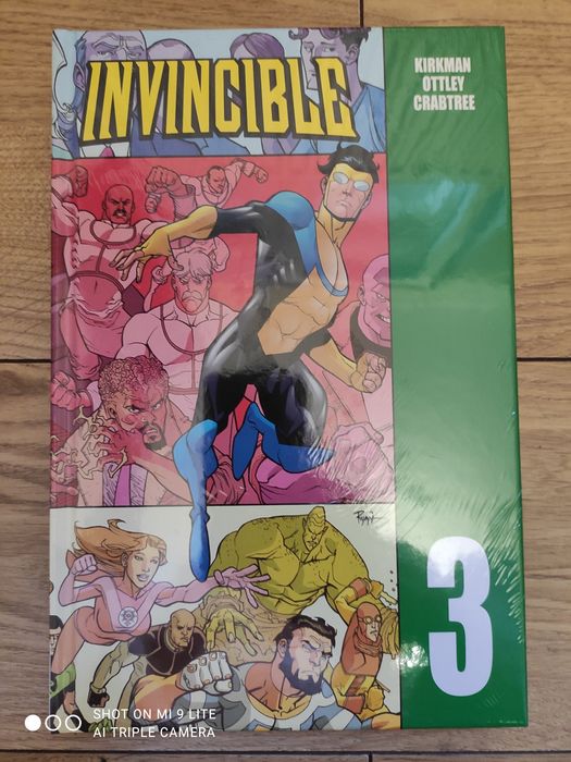 Invincible tom:2,3