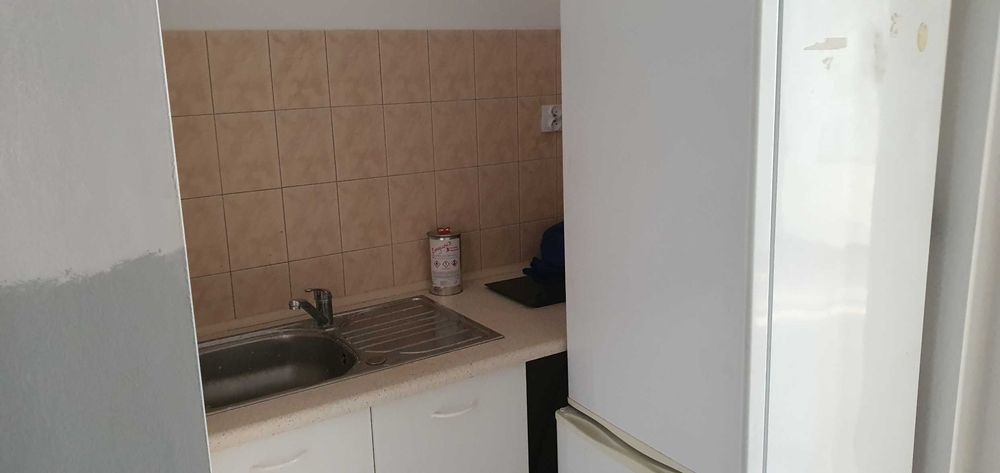 Wieluń - Do wynajęcia lokal handlowo-uslugowy (parter) 50 m2.