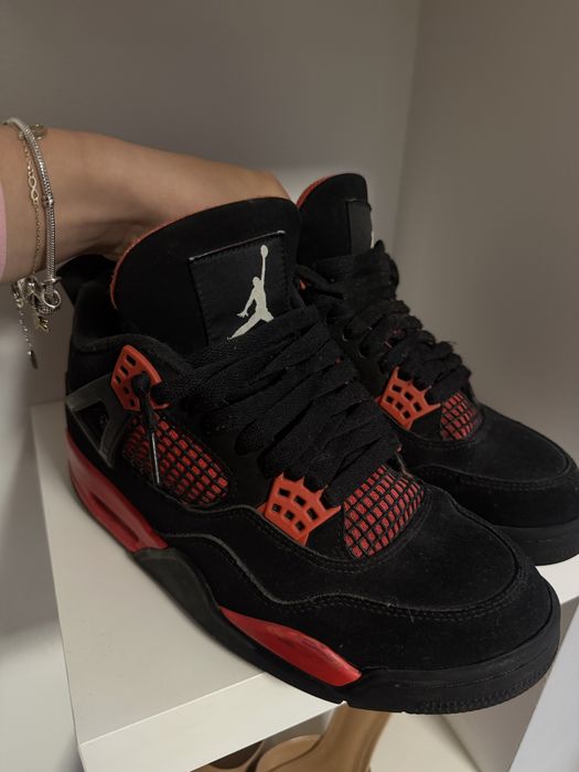 Jordan 4 Red Thunder