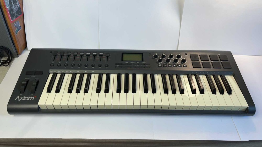 MIDI-клавіатура M-Audio Axiom 49