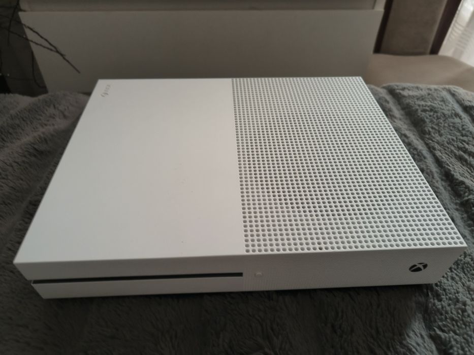 Konsola Xbox One S 1TB