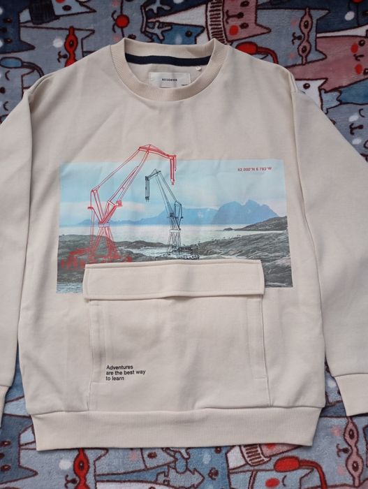 Bluza NOWA, firmy Reserved r. 134.
