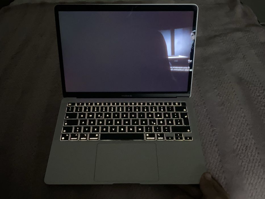 Ноутбук Apple MacBook Air 13 2020 A2337