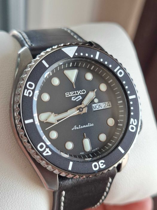 Zegarek męski Seiko 5 Sports Specialist Style Automatic