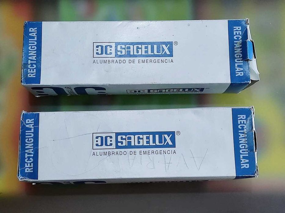 Luz lâmpada de emergência Sagelux 110 lumens