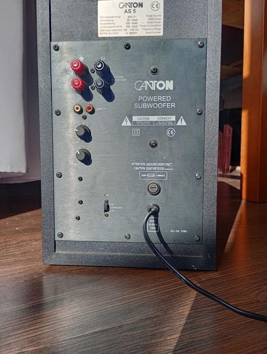 Subwoofer aktywny Canton