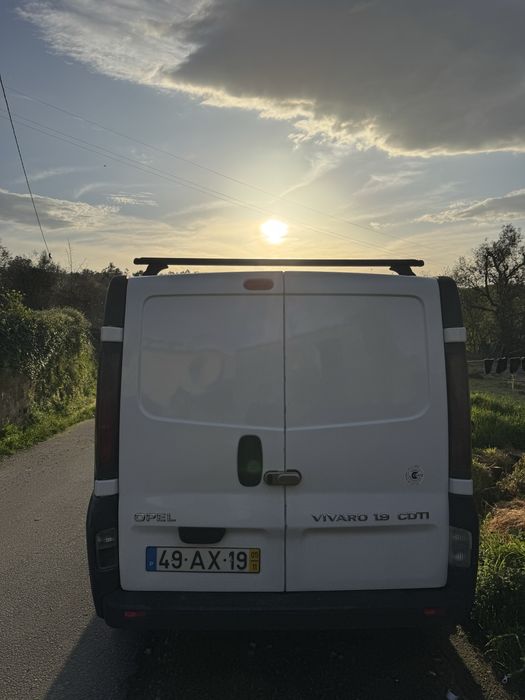 Opel vivaro 1.9 CDTI (2005)