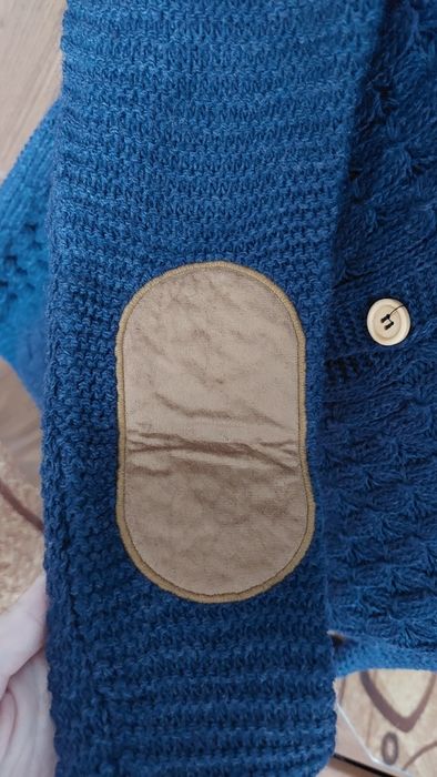 Жіноча нова кофта