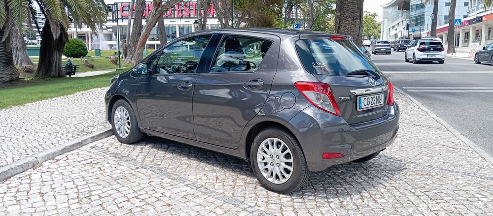 Toyota Yaris 1.3 vvti 100 CV 101000 km